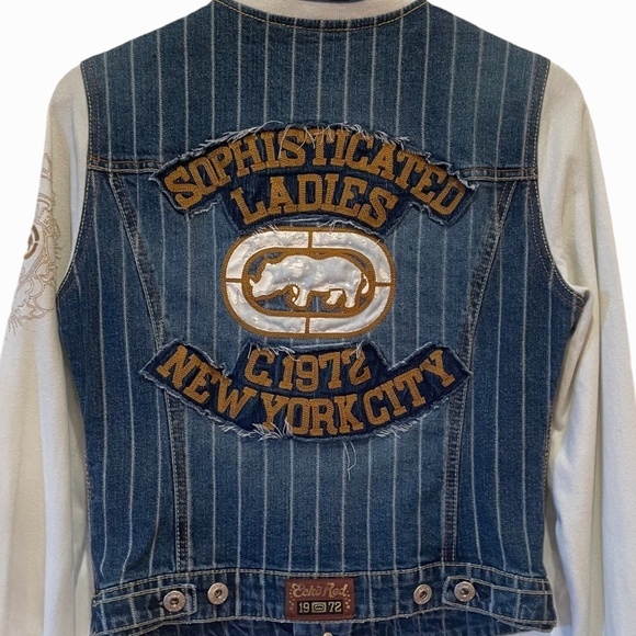 Eckored Ladies Striped Button Up Denim Jacket - Picture 6 of 9